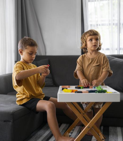 full-shot-kids-playing-together full-shot-kids-playing-together
